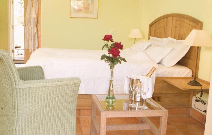 Engo Gard Hotel & Restaurant Хьйоме Екстер'єр фото